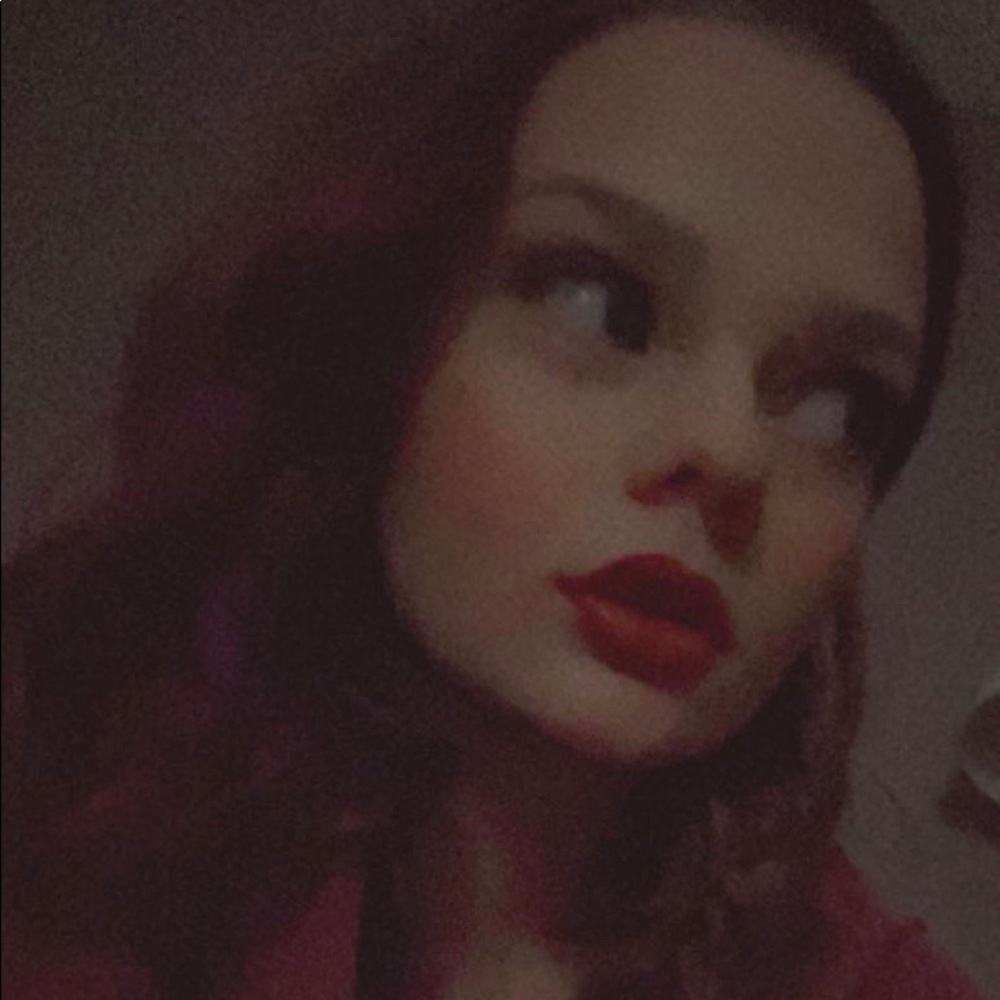 Meet your Posher, Allie